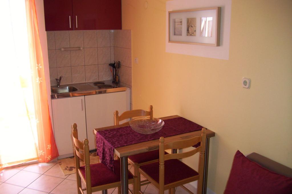 Apartments Mediteran Tice 外观 照片