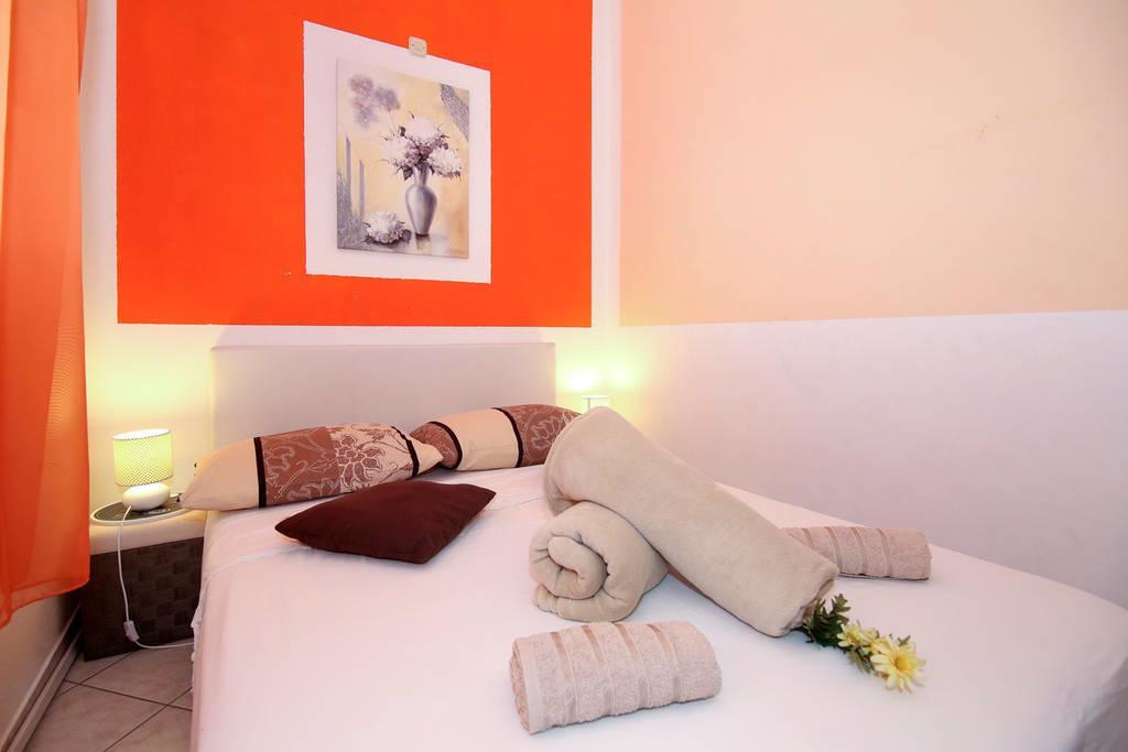 Apartments Mediteran Tice 外观 照片