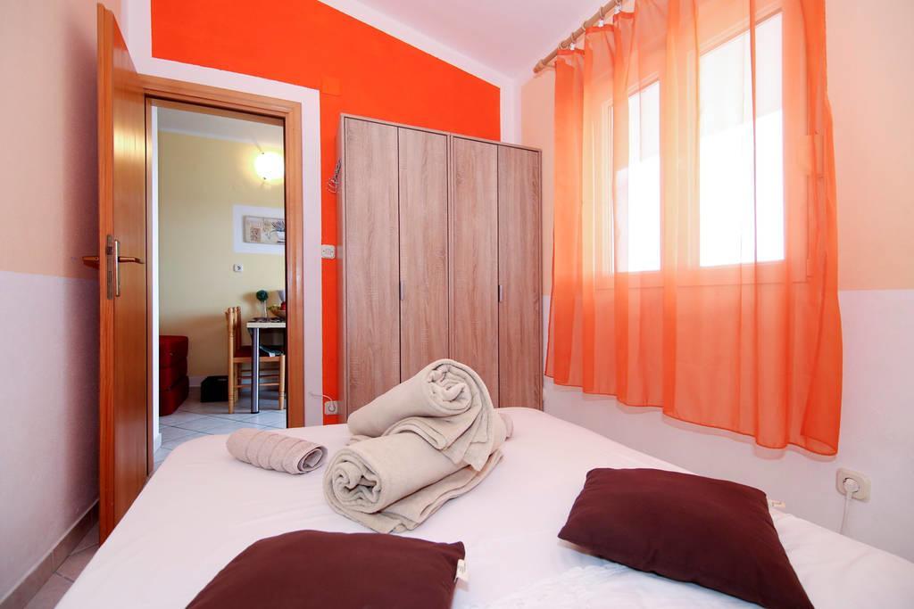 Apartments Mediteran Tice 外观 照片